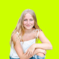Ava — content creator